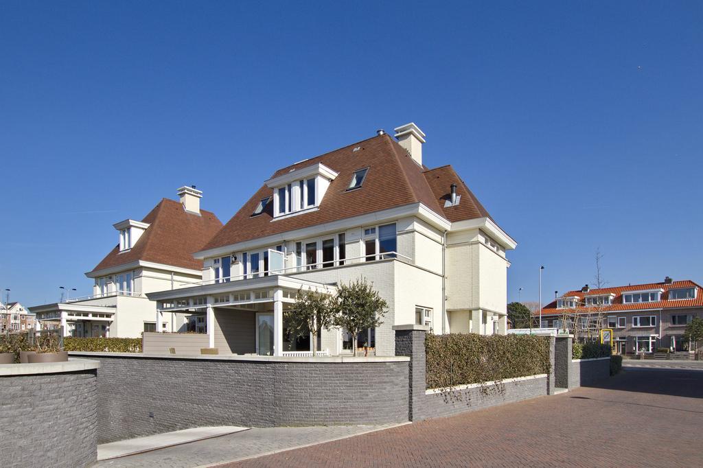 Bed & Breakfast Wit 51 Noordwijk Exterior photo